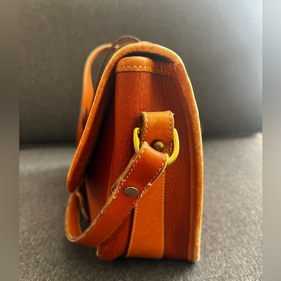 Dooney & Bourke all weather leather crossbody bag - Picture 5 of 15